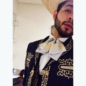 Meet your Posher, Erick